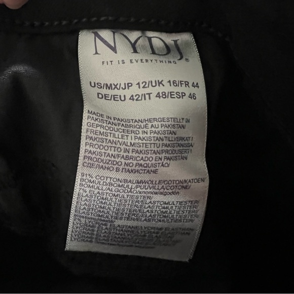 NWT NYDJ Sheri Slim Black - Picture 9 of 14